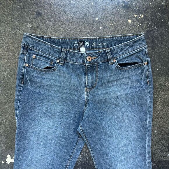 Apt 9 Grey Colored Women’s Jeans Bootcut Style Size 10 Cotton Blend - Picture 2 of 10